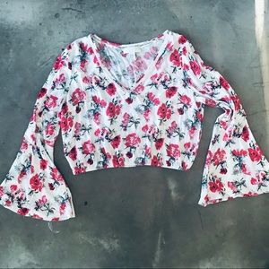 🥳3/$30🌸 Floral crop top / blouse Forever 21+
